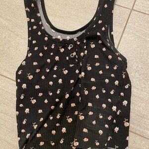 Harlow Black Rose Print Cropped Tank – XS, Perfect Condition